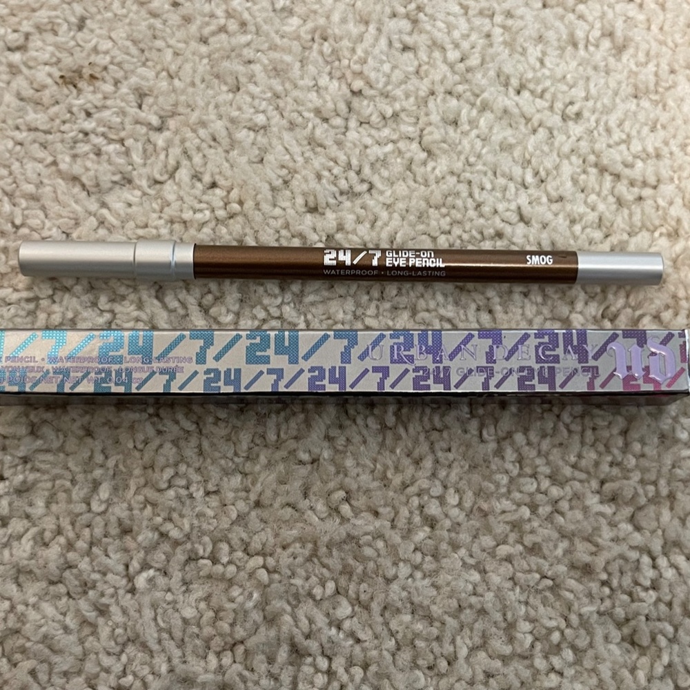 NIB UD Urban Decay 24/7 Glide-On eye Pencil Smog
